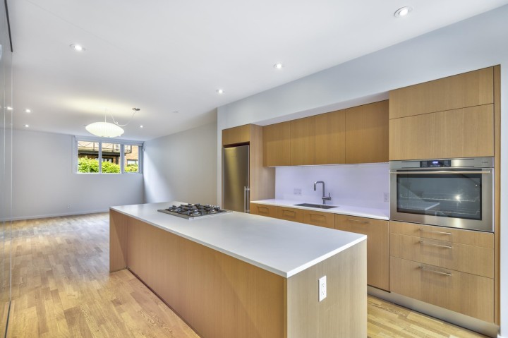 Photo 16 at 2222 Willow Street, Fairview VW, Vancouver West