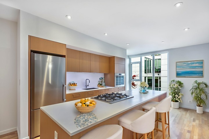 Photo 12 at 2222 Willow Street, Fairview VW, Vancouver West