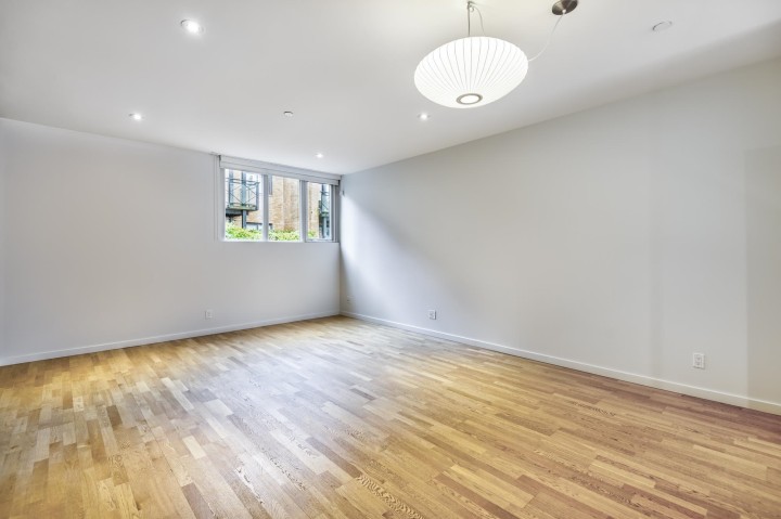 Photo 7 at 2222 Willow Street, Fairview VW, Vancouver West