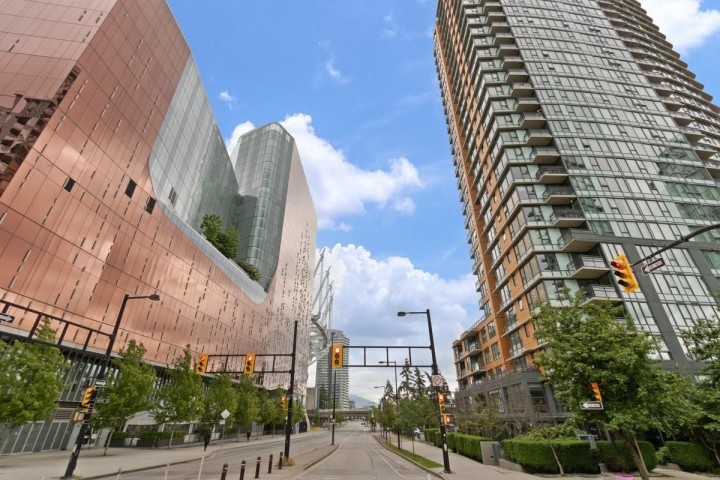 Photo 23 at 1902 - 33 Smithe Street, Downtown VW, Vancouver West