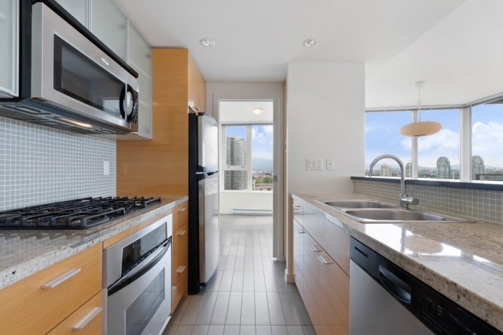 Photo 6 at 1902 - 33 Smithe Street, Downtown VW, Vancouver West