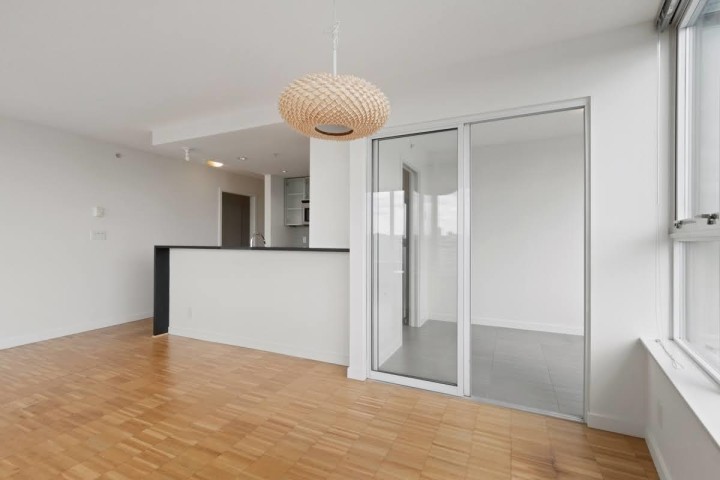 Photo 8 at 1902 - 33 Smithe Street, Downtown VW, Vancouver West