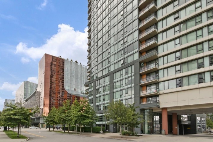 Photo 25 at 1902 - 33 Smithe Street, Downtown VW, Vancouver West