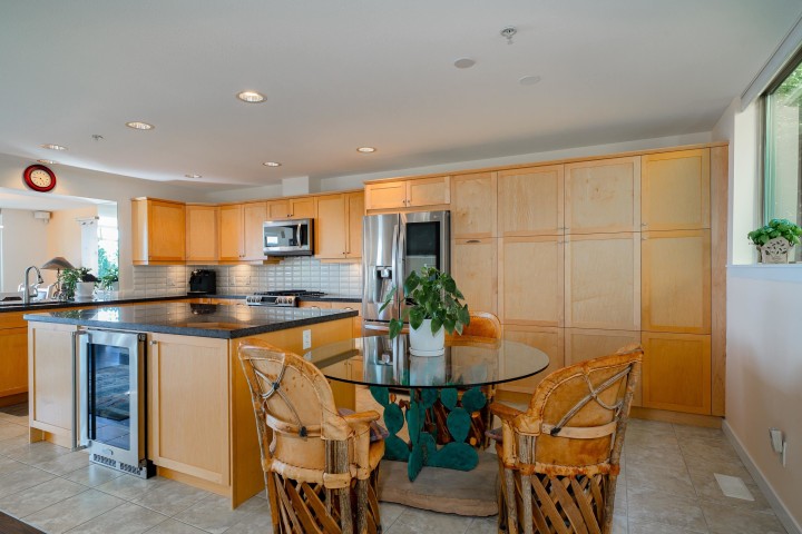 Photo 12 at 8664 Seascape Drive, Howe Sound, West Vancouver