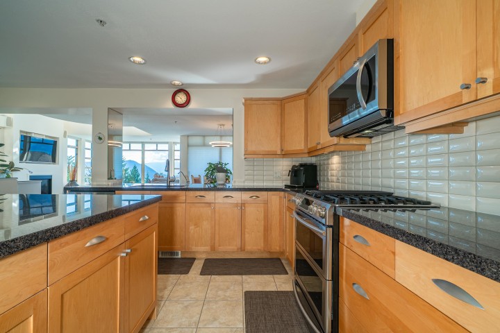 Photo 14 at 8664 Seascape Drive, Howe Sound, West Vancouver