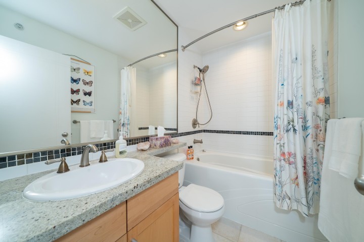 Photo 31 at 8664 Seascape Drive, Howe Sound, West Vancouver