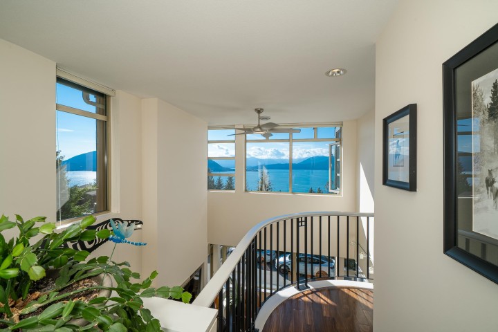 Photo 21 at 8664 Seascape Drive, Howe Sound, West Vancouver
