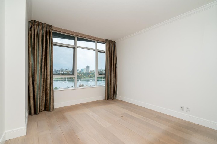 Photo 17 at 1003 - 1483 Homer Street, Yaletown, Vancouver West