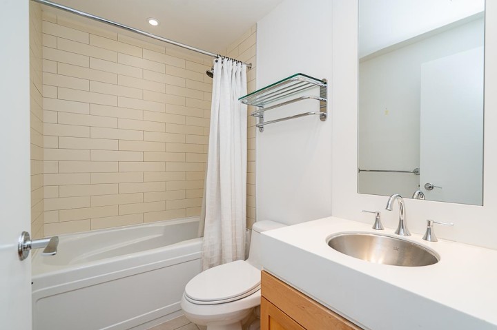 Photo 24 at 1003 - 1483 Homer Street, Yaletown, Vancouver West