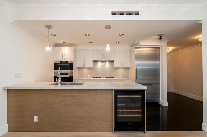 Photo 10 at 1003 - 1483 Homer Street, Yaletown, Vancouver West