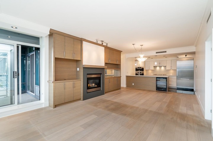 Photo 15 at 1003 - 1483 Homer Street, Yaletown, Vancouver West