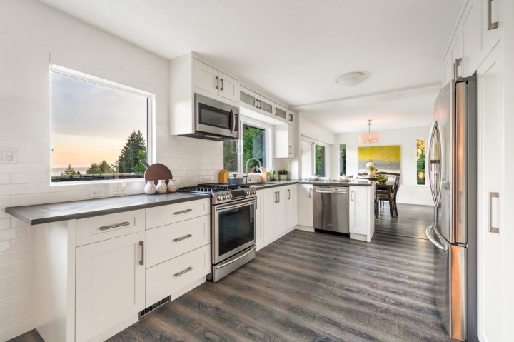 Photo 13 at 1550 Palmerston Avenue, Ambleside, West Vancouver