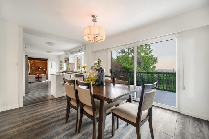 Photo 10 at 1550 Palmerston Avenue, Ambleside, West Vancouver