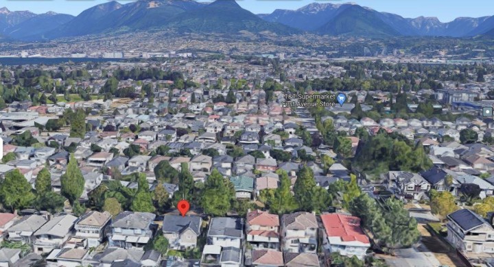 Photo 5 at 2772 E 5th Avenue, Renfrew VE, Vancouver East