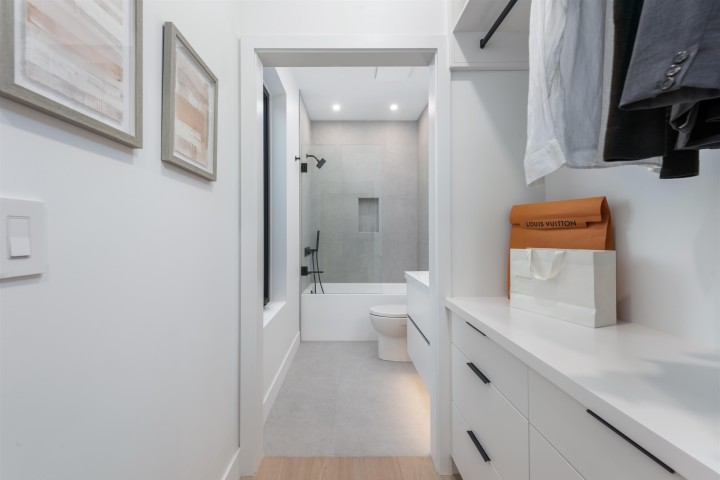 Photo 20 at 2 - 280 E 32 Avenue, Main, Vancouver East