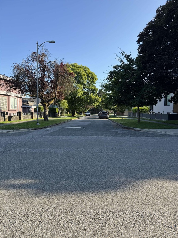 Photo 23 at 2511 Upland Drive, Fraserview VE, Vancouver East