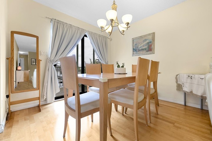 Photo 6 at 8416 - 8420 Shaughnessy Street, Marpole, Vancouver West