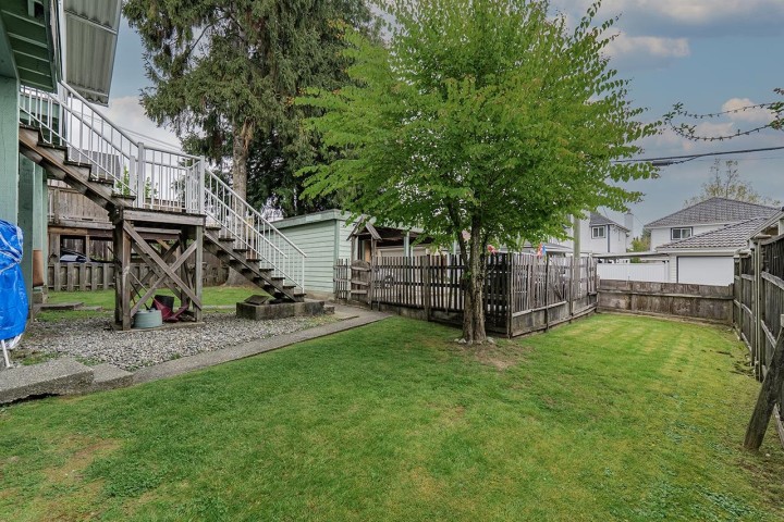 Photo 32 at 8416 - 8420 Shaughnessy Street, Marpole, Vancouver West