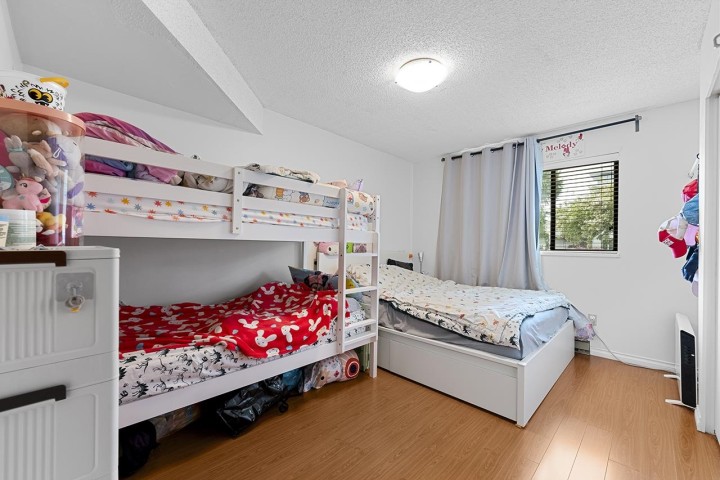 Photo 28 at 8416 - 8420 Shaughnessy Street, Marpole, Vancouver West