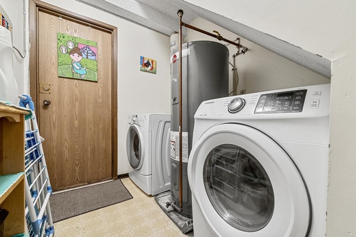 Photo 15 at 8416 - 8420 Shaughnessy Street, Marpole, Vancouver West