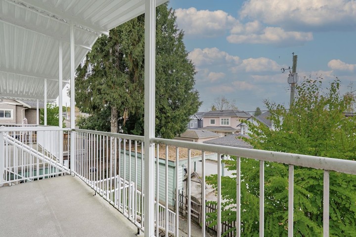 Photo 31 at 8416 - 8420 Shaughnessy Street, Marpole, Vancouver West