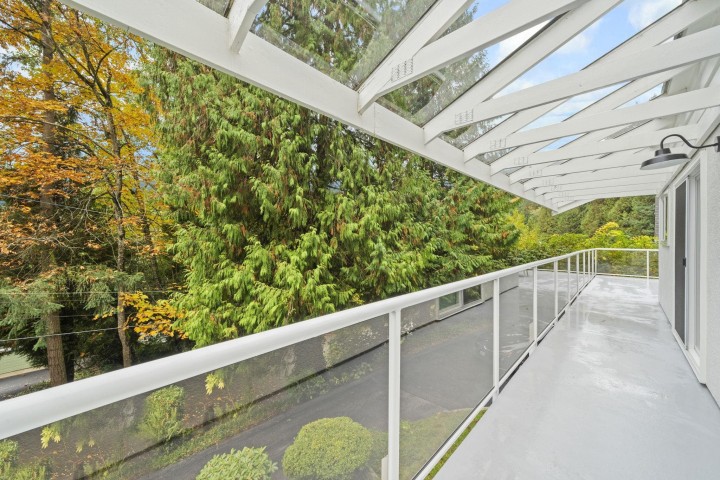 Photo 27 at 5540 Greenleaf Road, Eagle Harbour, West Vancouver