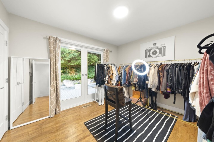 Photo 11 at 5540 Greenleaf Road, Eagle Harbour, West Vancouver