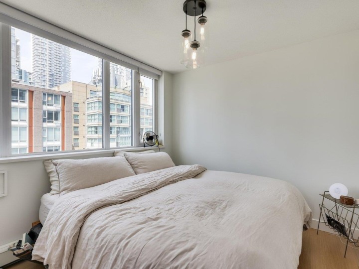 Photo 11 at 912 - 1325 Rolston Street, Downtown VW, Vancouver West