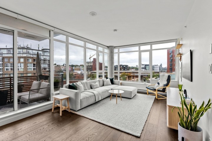 Photo 2 at 709 - 2321 Scotia Street, Mount Pleasant VE, Vancouver East