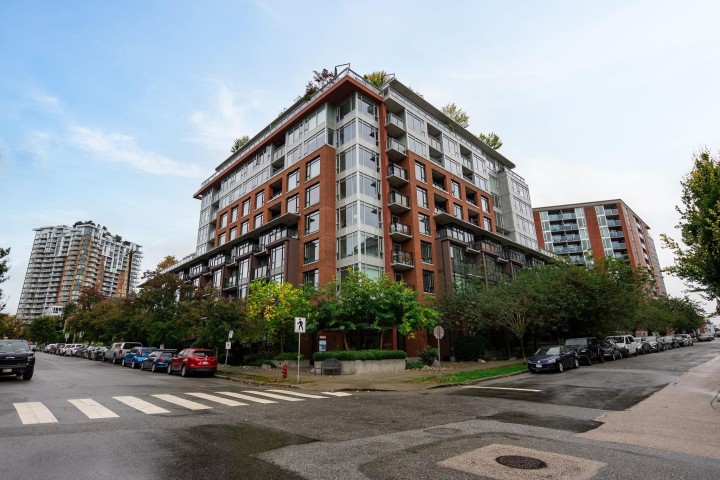 Photo 32 at 709 - 2321 Scotia Street, Mount Pleasant VE, Vancouver East