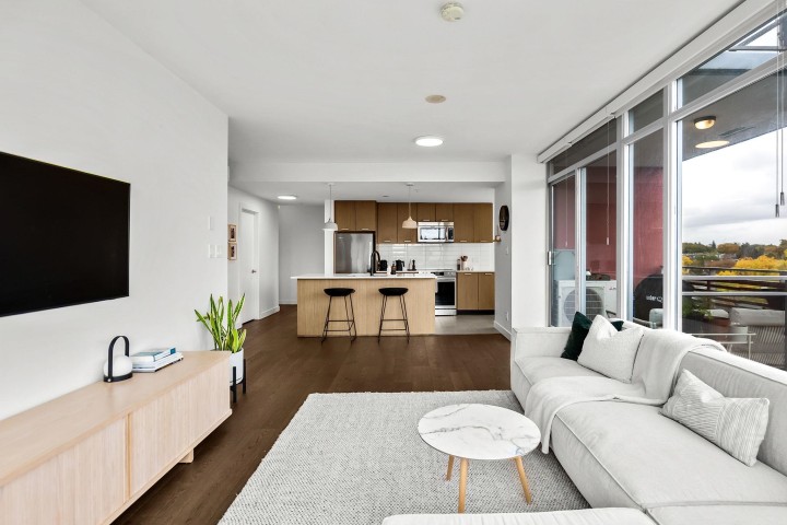 Photo 5 at 709 - 2321 Scotia Street, Mount Pleasant VE, Vancouver East