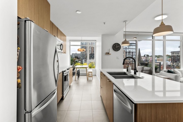 Photo 14 at 709 - 2321 Scotia Street, Mount Pleasant VE, Vancouver East