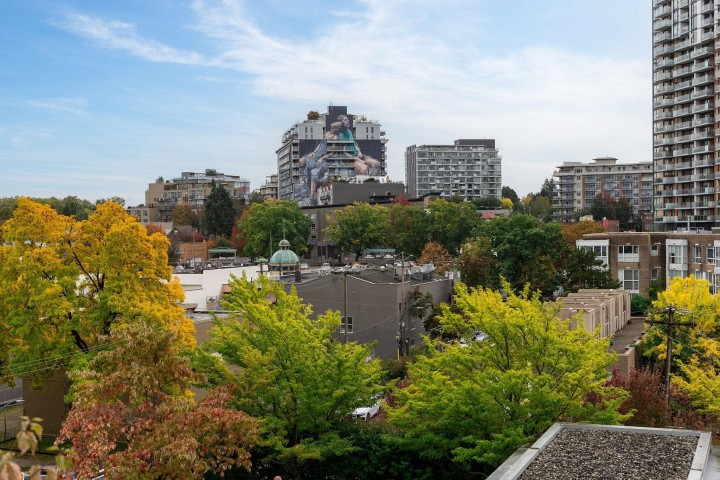 Photo 31 at 709 - 2321 Scotia Street, Mount Pleasant VE, Vancouver East