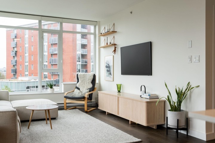 Photo 4 at 709 - 2321 Scotia Street, Mount Pleasant VE, Vancouver East