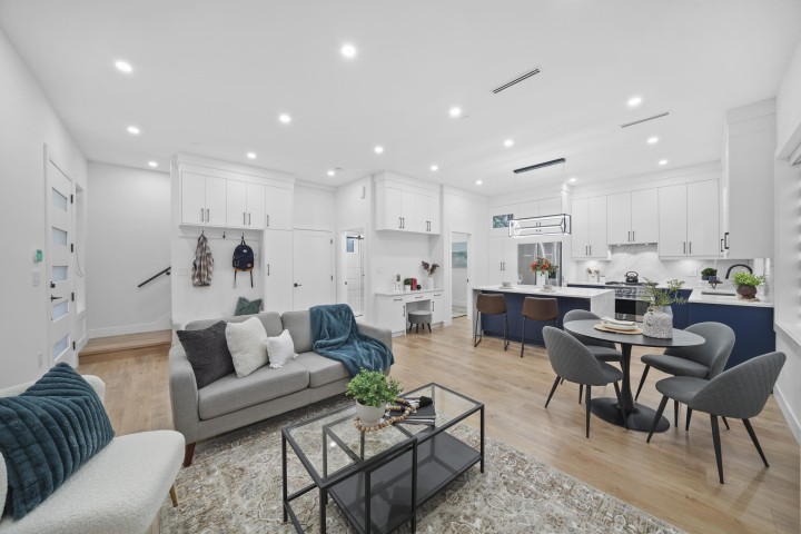 Photo 15 at 2995 E 17th Avenue, Renfrew Heights, Vancouver East