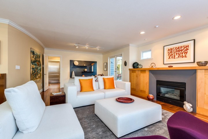 Photo 2 at 2352 W 7th Avenue, Kitsilano, Vancouver West