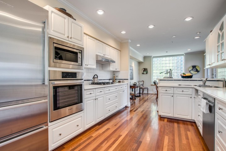 Photo 9 at 2352 W 7th Avenue, Kitsilano, Vancouver West