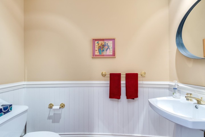 Photo 14 at 2352 W 7th Avenue, Kitsilano, Vancouver West