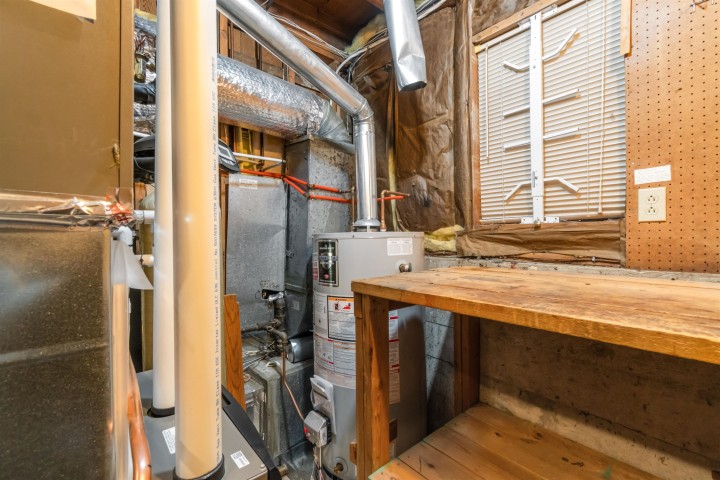 Photo 33 at 4262 Yuculta Crescent, University VW, Vancouver West