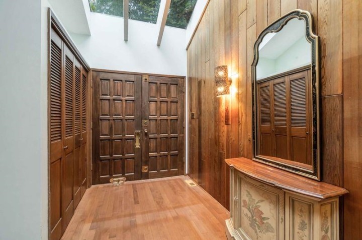 Photo 4 at 4262 Yuculta Crescent, University VW, Vancouver West