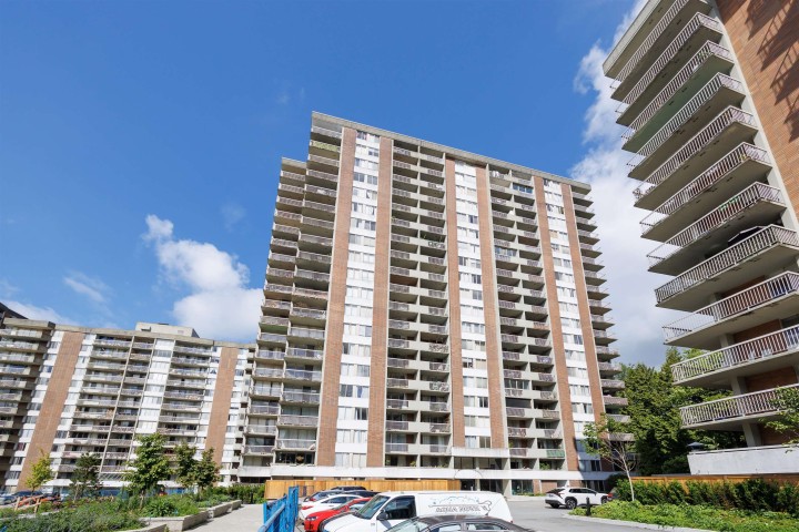 Photo 1 at 1602 - 2016 Fullerton Avenue, Pemberton NV, North Vancouver