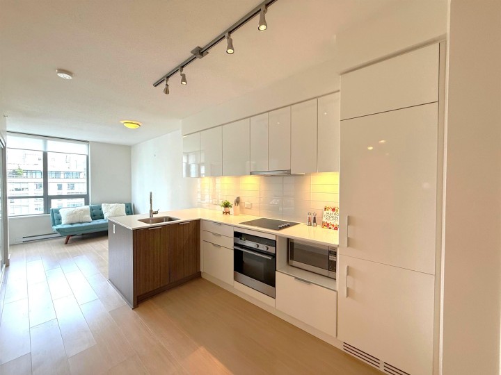 Photo 13 at 1703 - 1308 Hornby Street, Downtown VW, Vancouver West