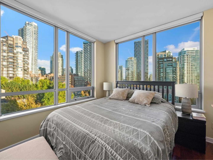 Photo 8 at 1206 - 1005 Beach Avenue, West End VW, Vancouver West