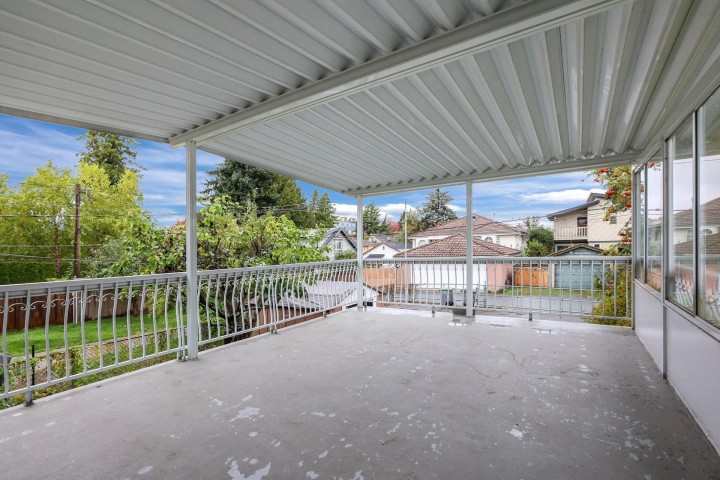 Photo 26 at 2431 E 12th Avenue, Renfrew Heights, Vancouver East