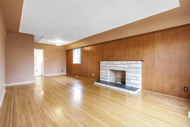 Photo 5 at 2431 E 12th Avenue, Renfrew Heights, Vancouver East