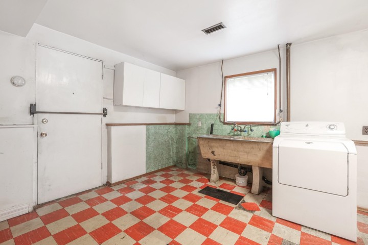 Photo 24 at 2431 E 12th Avenue, Renfrew Heights, Vancouver East