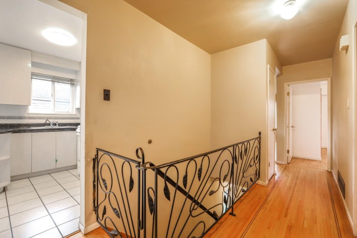 Photo 15 at 2431 E 12th Avenue, Renfrew Heights, Vancouver East