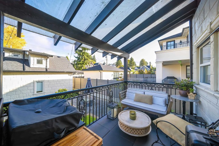 Photo 9 at 3765 W 3rd Avenue, Point Grey, Vancouver West