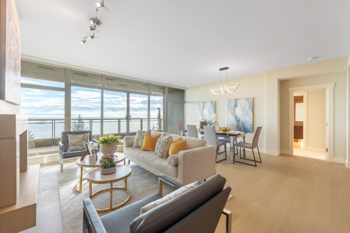 Photo 8 at 1002 - 3335 Cypress Place, Cypress Park Estates, West Vancouver