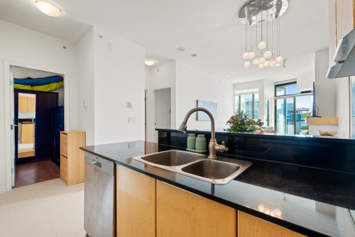 Photo 12 at 3103 - 1239 W Georgia Street, Coal Harbour, Vancouver West